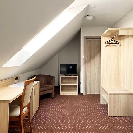 Motel Db2000 Biłgoraj Eksteriør bilde