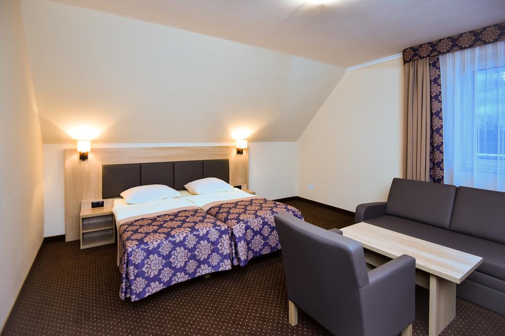 Motel Db2000 Biłgoraj Rom bilde