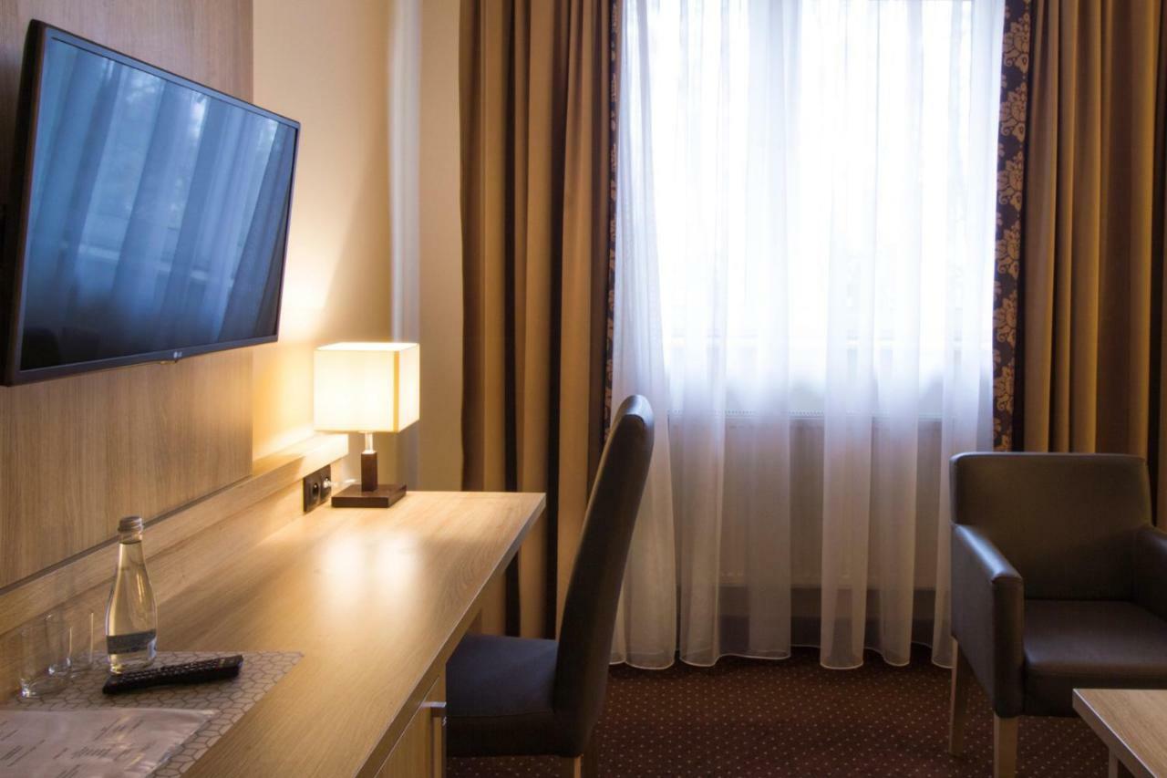 Motel Db2000 Biłgoraj Eksteriør bilde